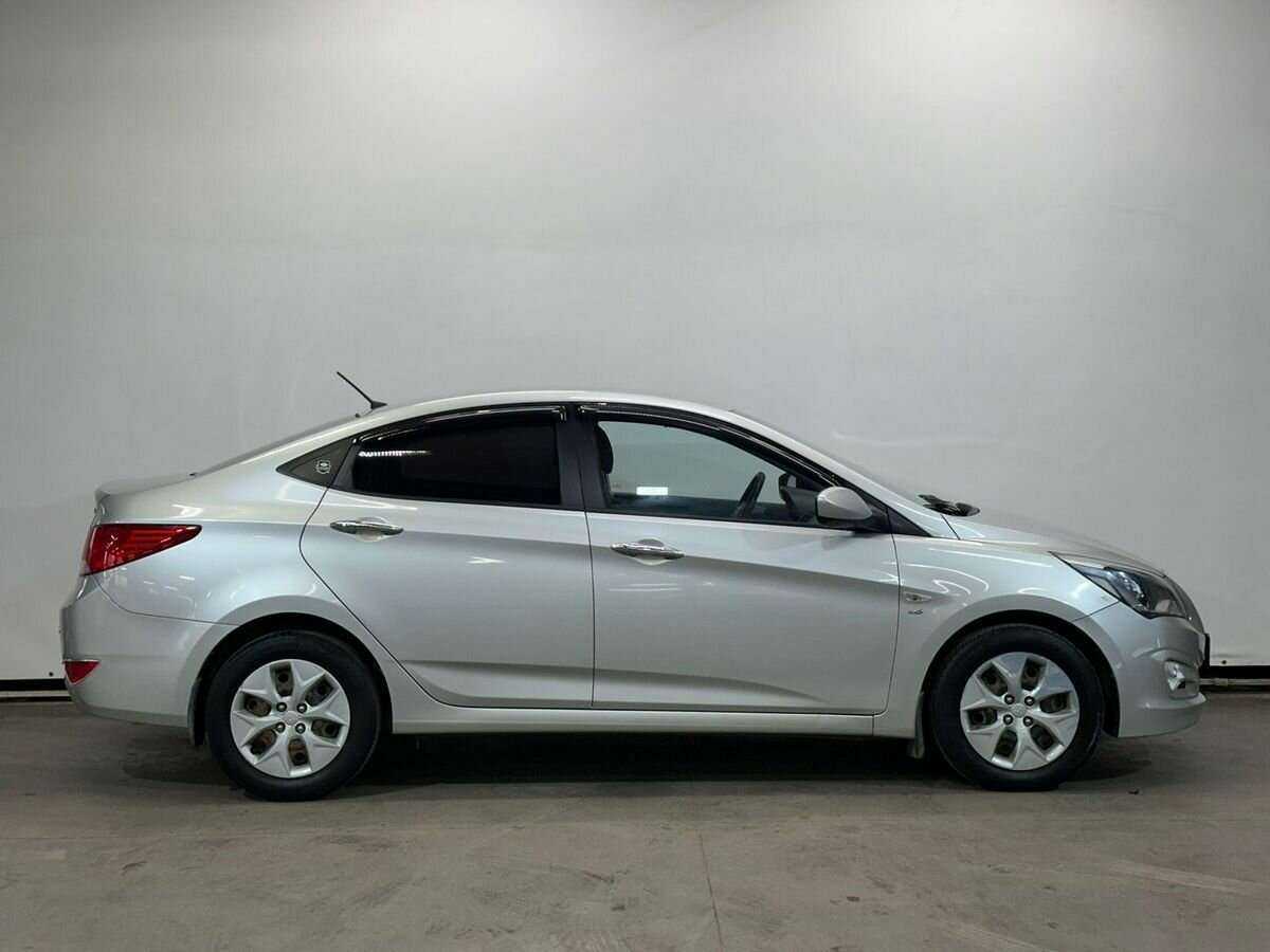 Hyundai Solaris 2015 года с пробегом. Фото: #3