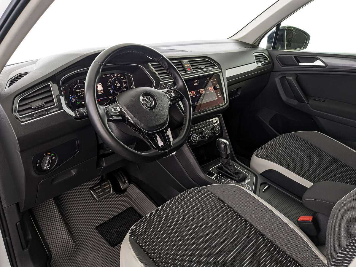 Volkswagen Tiguan 2020 года с пробегом. Фото: #14