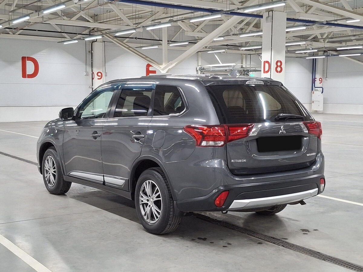 Mitsubishi Outlander 2015 года с пробегом. Фото: #6