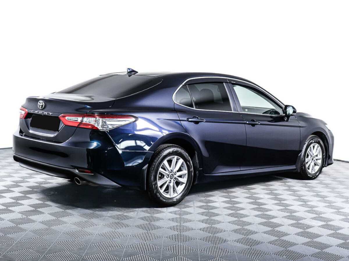 Toyota Camry 2020 года с пробегом. Фото: #3