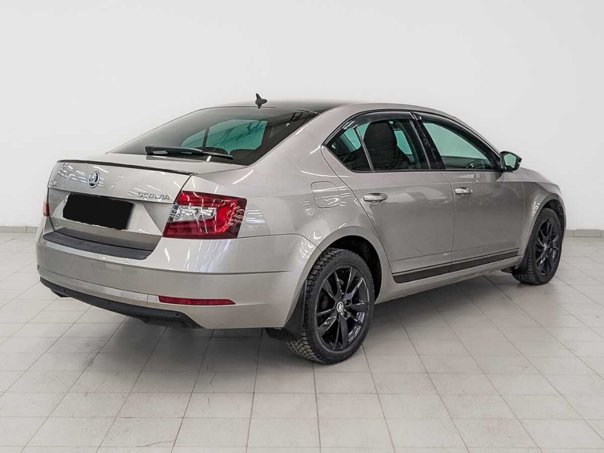 Skoda Octavia 2019 года с пробегом. Фото: #4