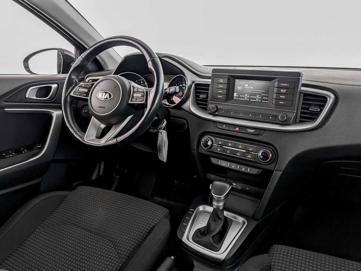 Kia Ceed 2020 года с пробегом. Фото: #21