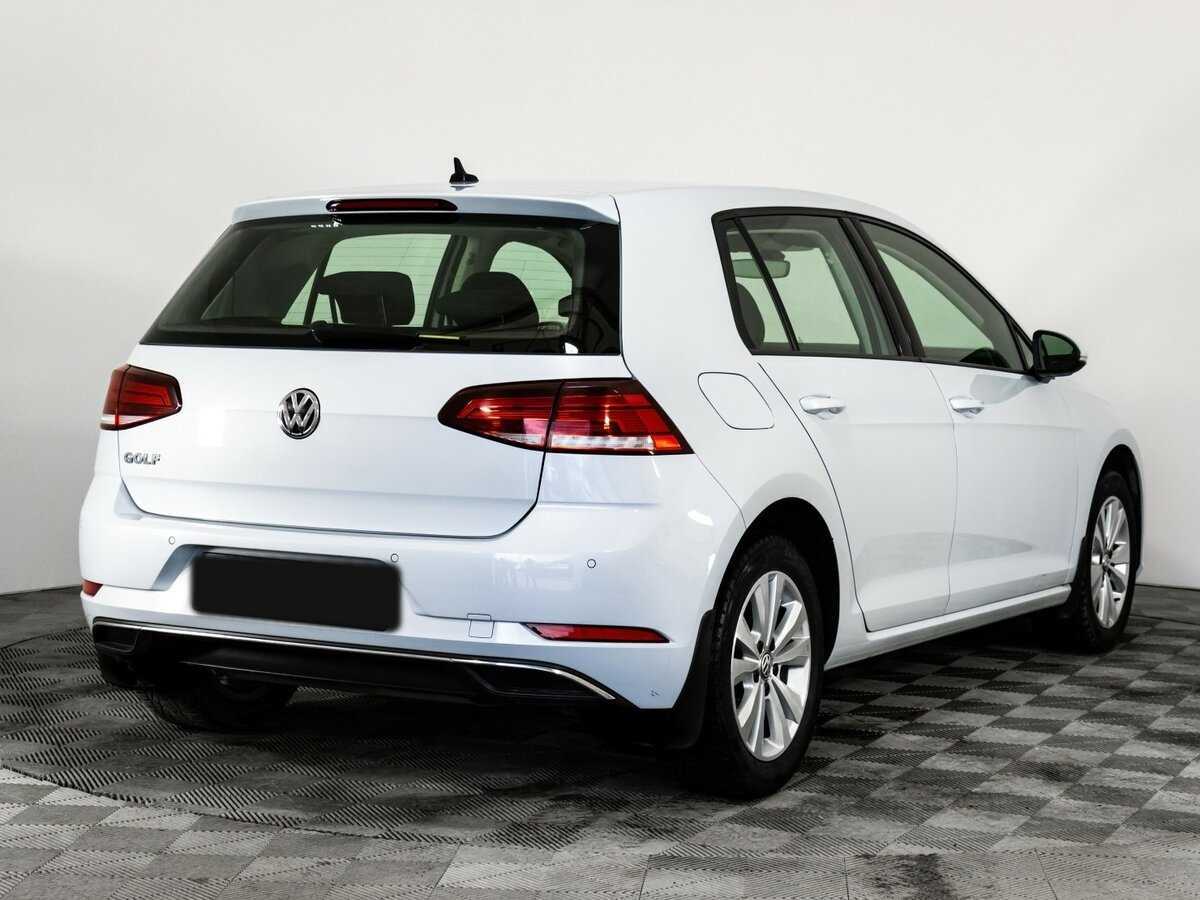 Volkswagen Golf 2018 года с пробегом. Фото: #3