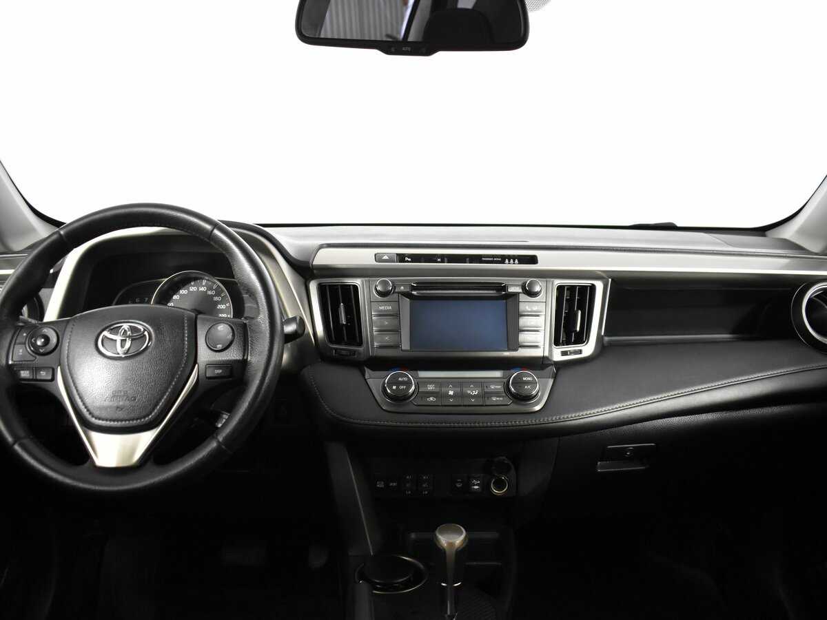 Toyota RAV4 2014 года с пробегом. Фото: #10