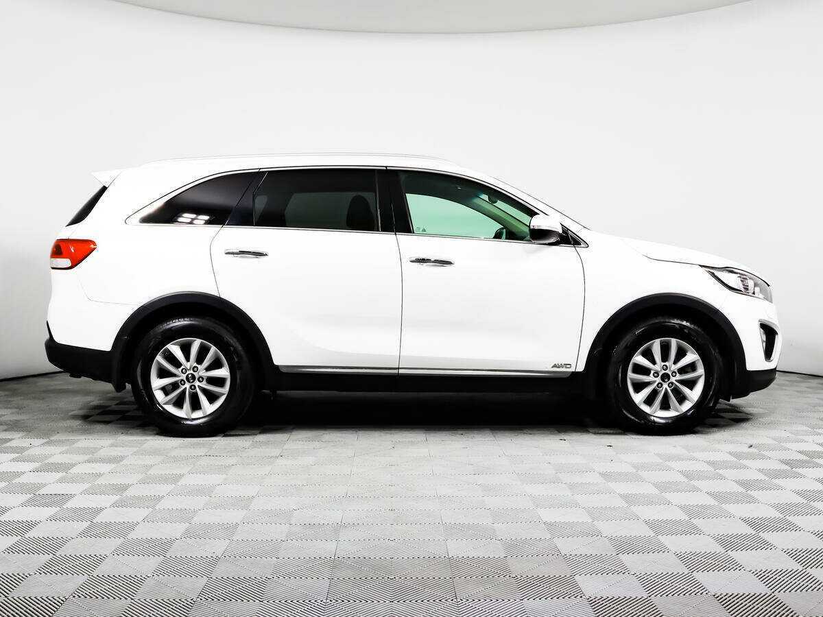 Kia Sorento 2017 года с пробегом. Фото: #3