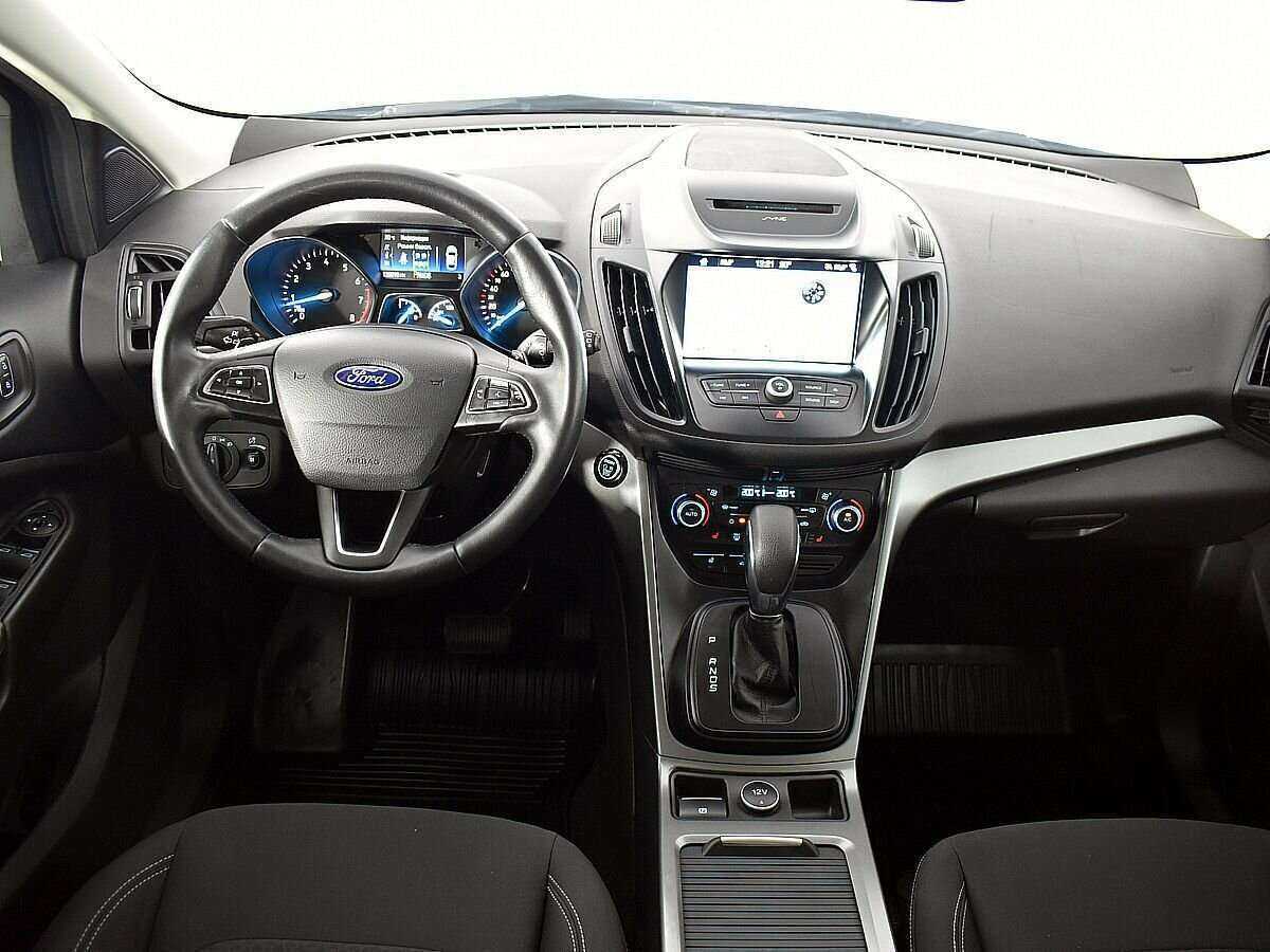 Ford Kuga 2018 года с пробегом. Фото: #11
