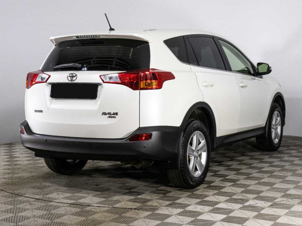 Toyota RAV4 2013 года с пробегом. Фото: #4