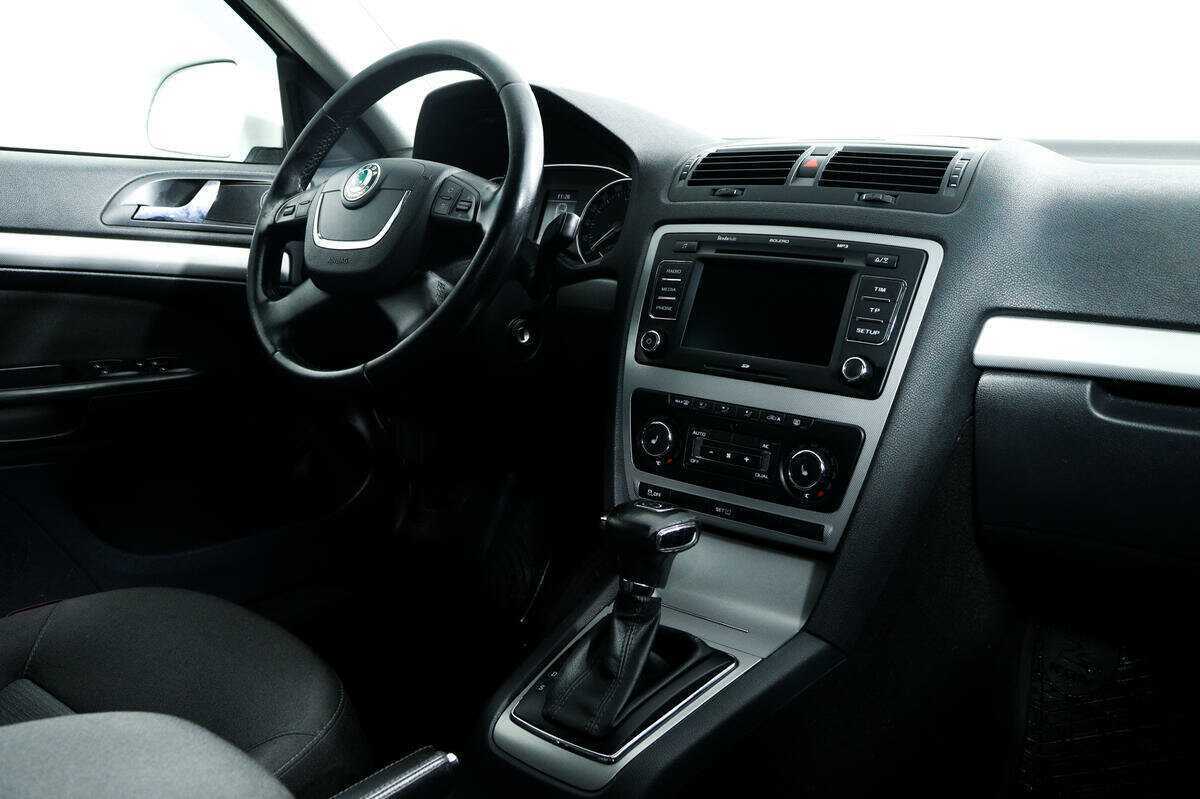Skoda Octavia 2012 года с пробегом. Фото: #7