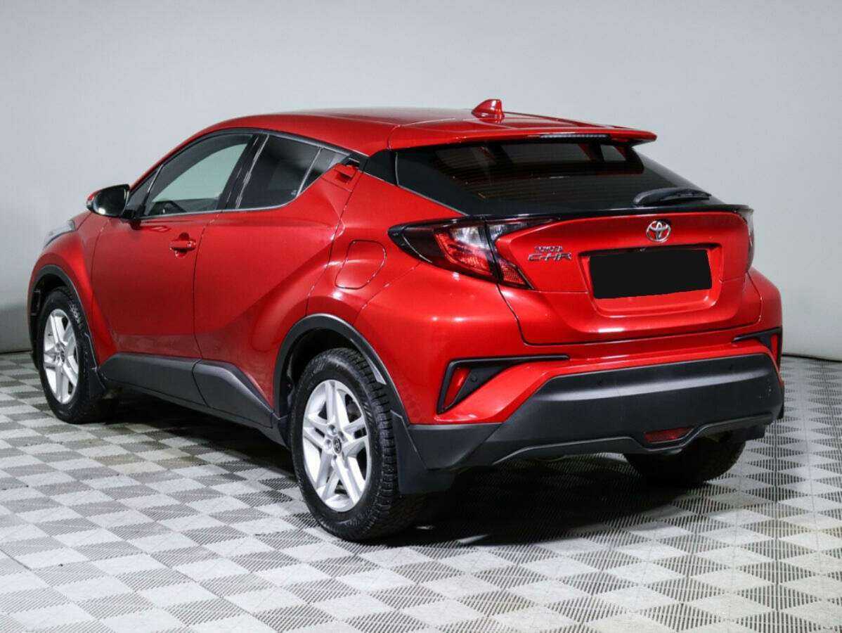 Toyota C-HR 2019 года с пробегом. Фото: #5