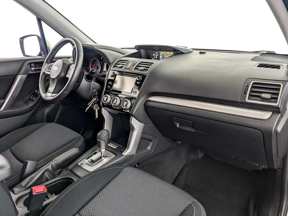 Subaru Forester 2015 года с пробегом. Фото: #8