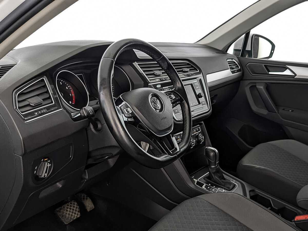 Volkswagen Tiguan 2018 года с пробегом. Фото: #12