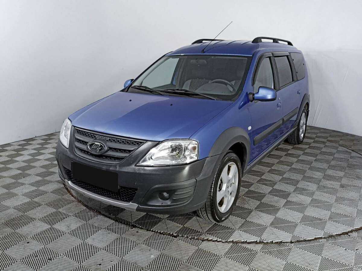 Lada (ВАЗ) Largus 2020 года с пробегом. Посмотреть фото