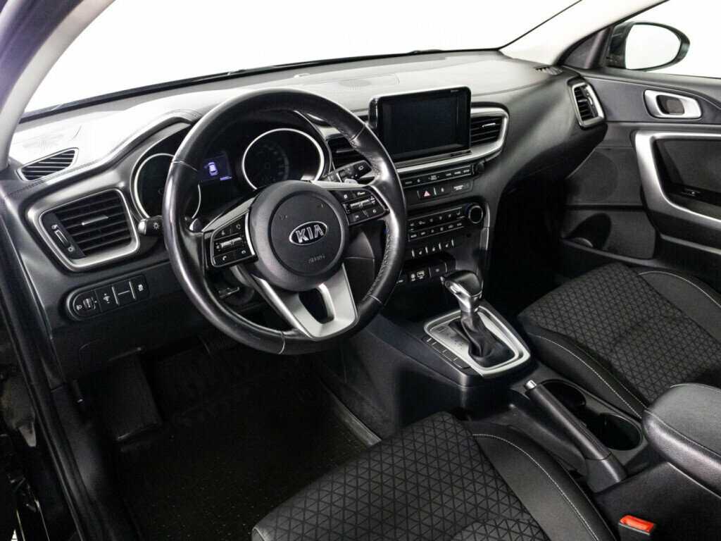 Kia Ceed 2018 года с пробегом. Фото: #10