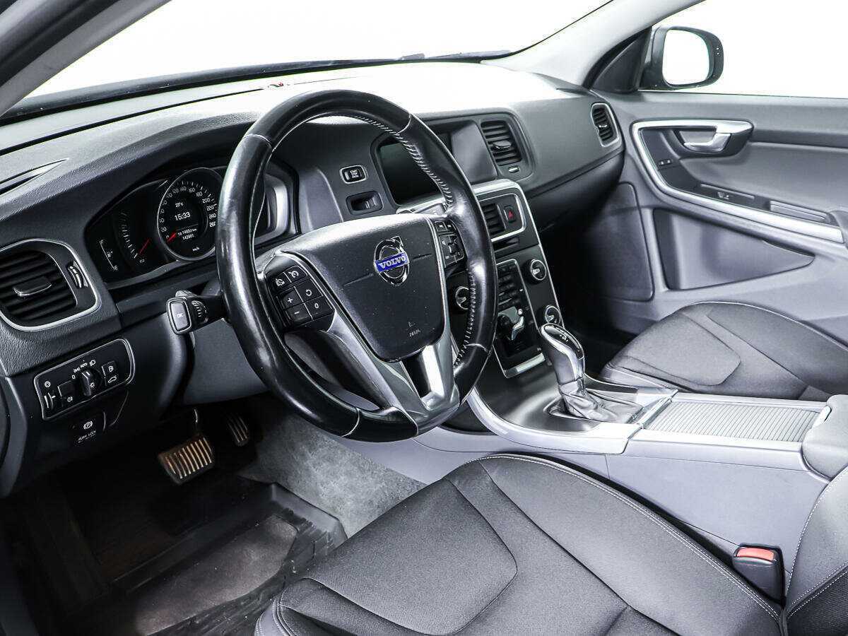 Volvo S60 2013 года с пробегом. Фото: #11