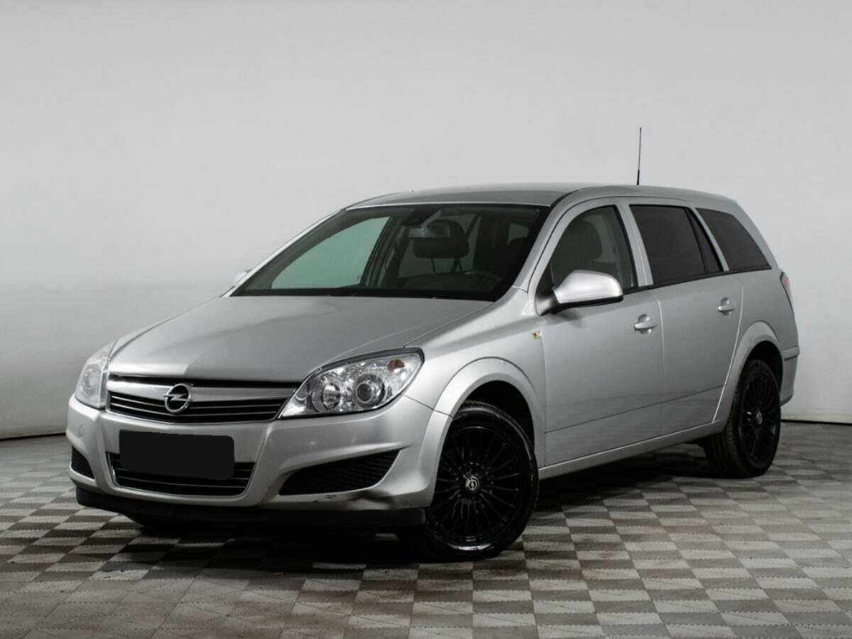 Opel Astra 2014 года с пробегом. Фото: #0