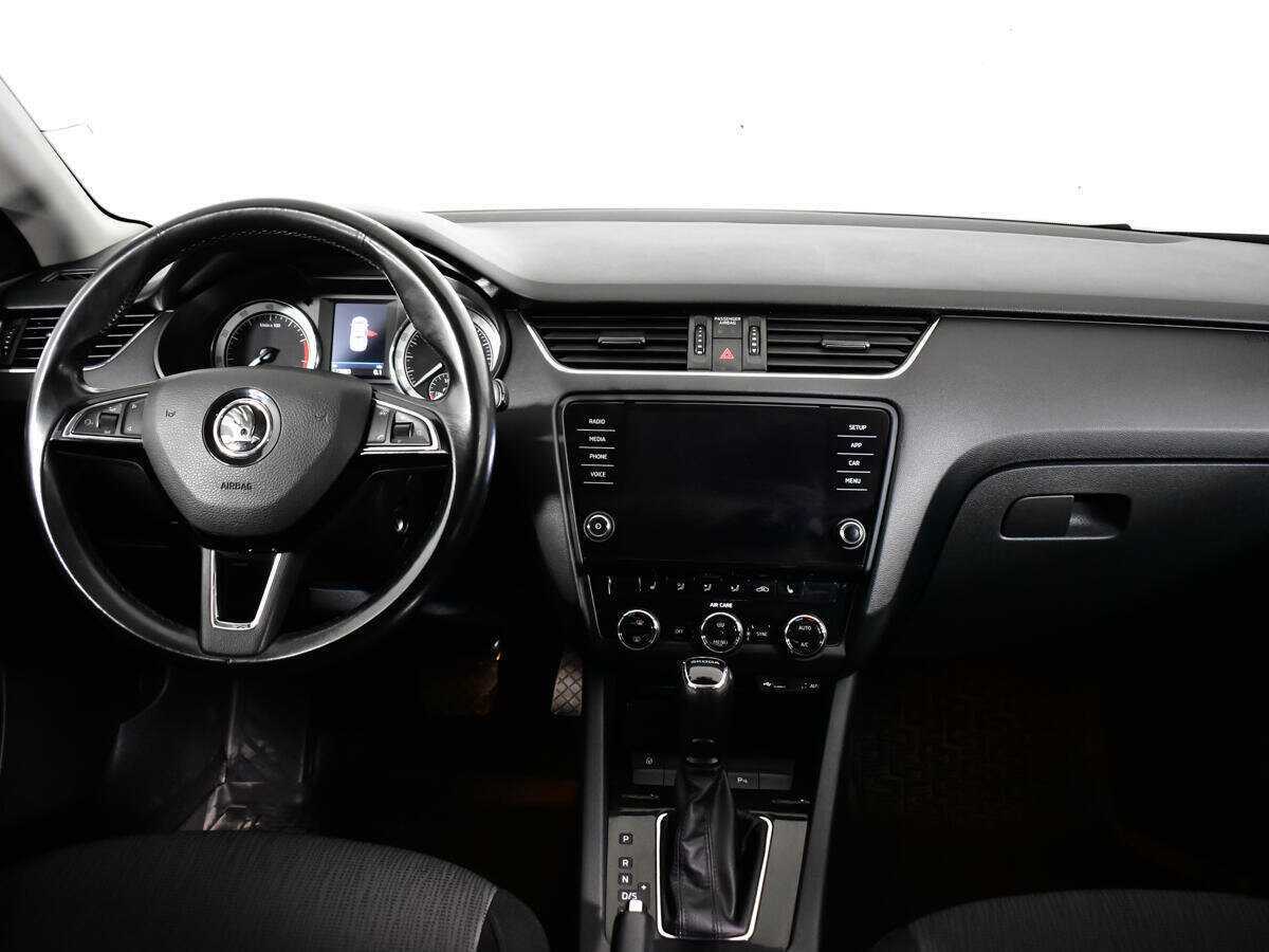 Skoda Octavia 2017 года с пробегом. Фото: #11