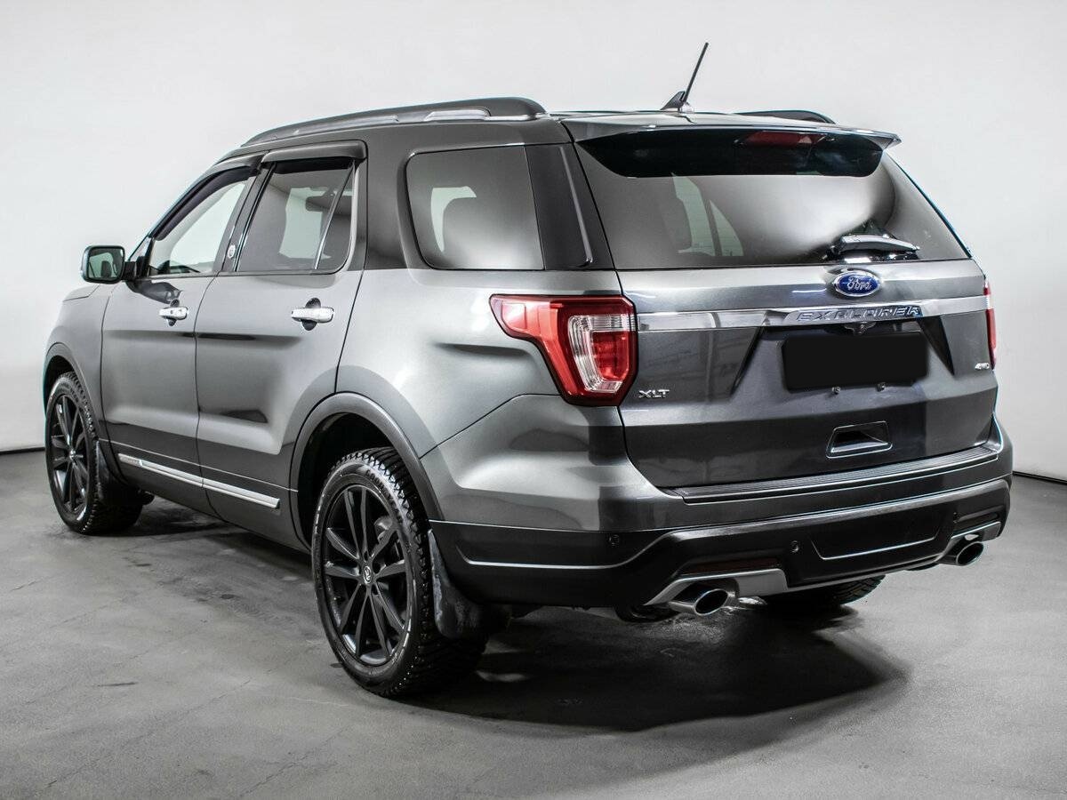 Ford Explorer 2018 года с пробегом. Фото: #6