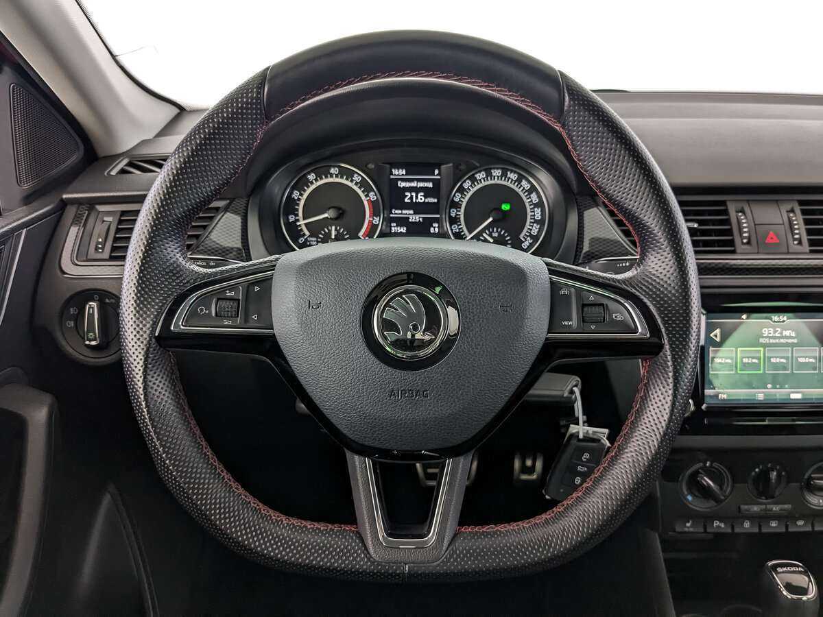 Skoda Rapid 2019 года с пробегом. Фото: #15