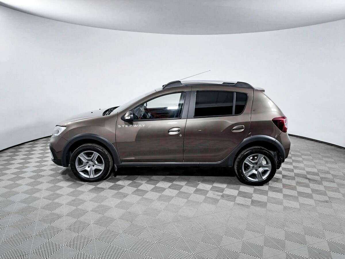 Renault Sandero 2020 года с пробегом. Фото: #7
