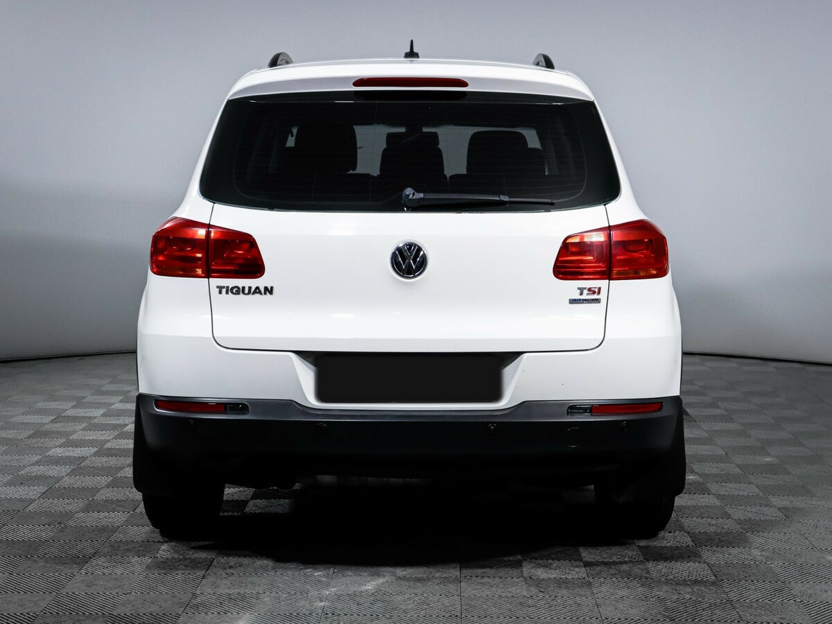 Volkswagen Tiguan 2012 года с пробегом. Фото: #4