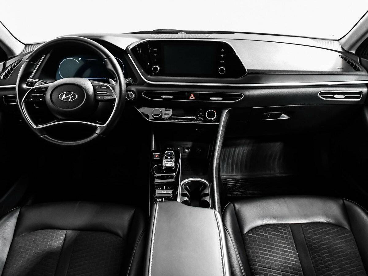 Hyundai Sonata 2019 года с пробегом. Фото: #10