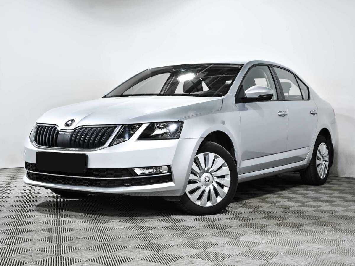 Skoda Octavia 2017 года с пробегом. Посмотреть фото