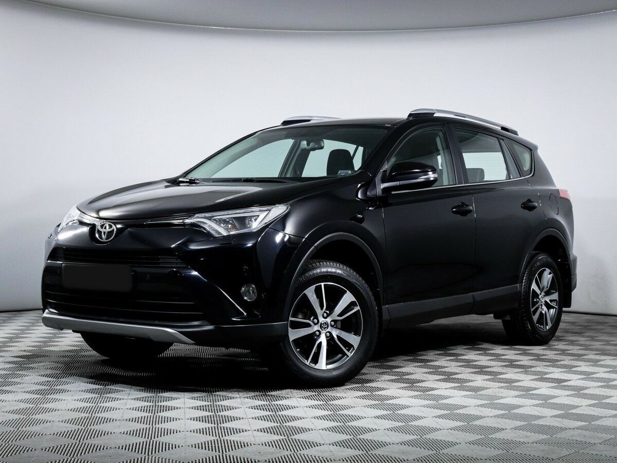 Toyota RAV4 2018 года с пробегом. Фото: #0