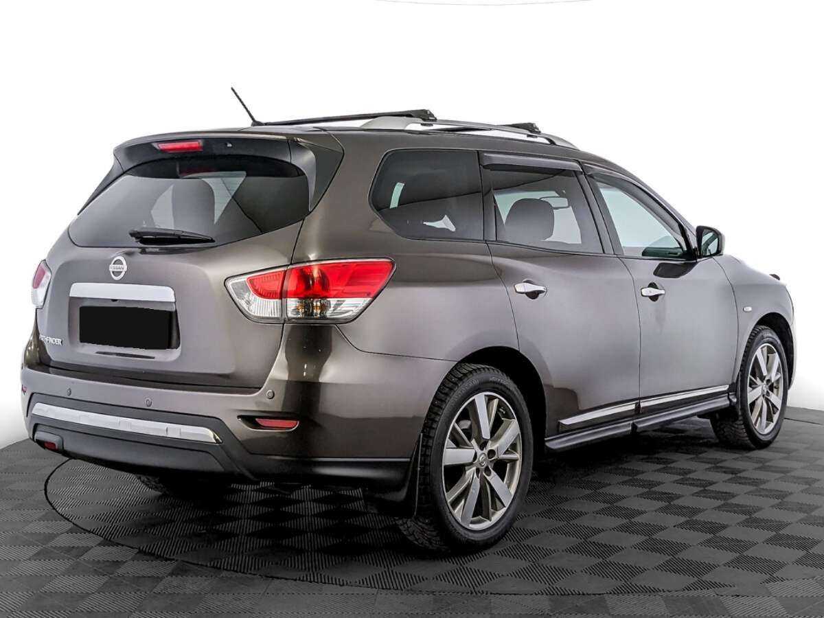 Nissan Pathfinder 2016 года с пробегом. Фото: #4