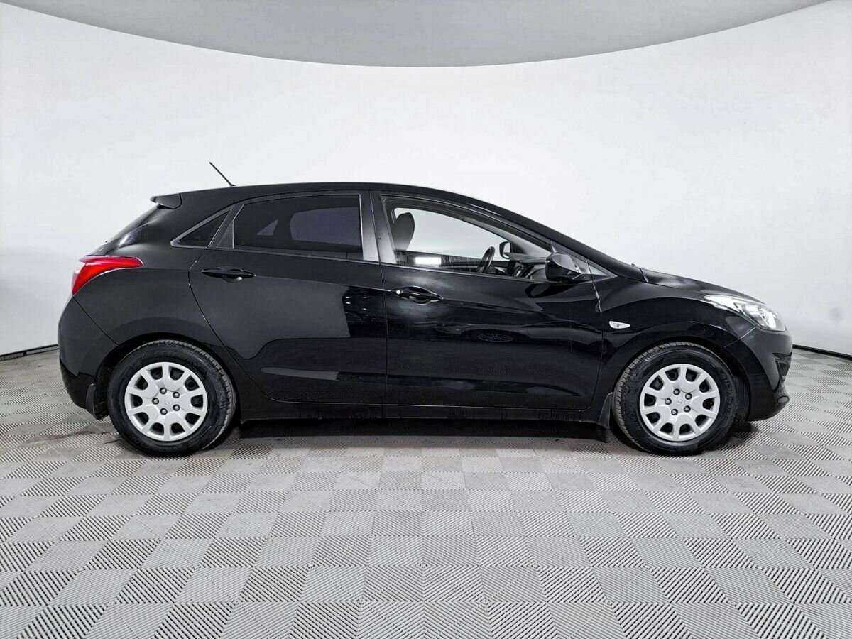 Hyundai i30 2012 года с пробегом. Фото: #3