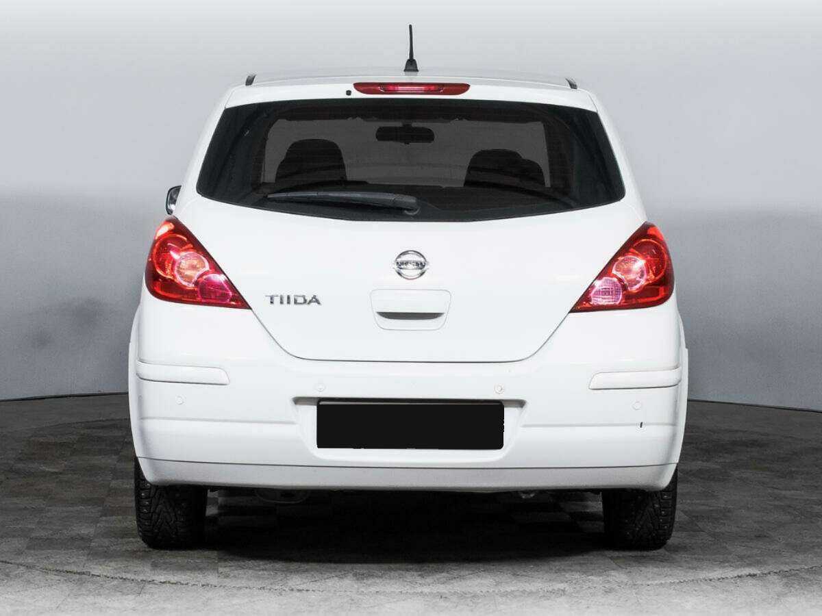 Nissan Tiida 2013 года с пробегом. Фото: #5