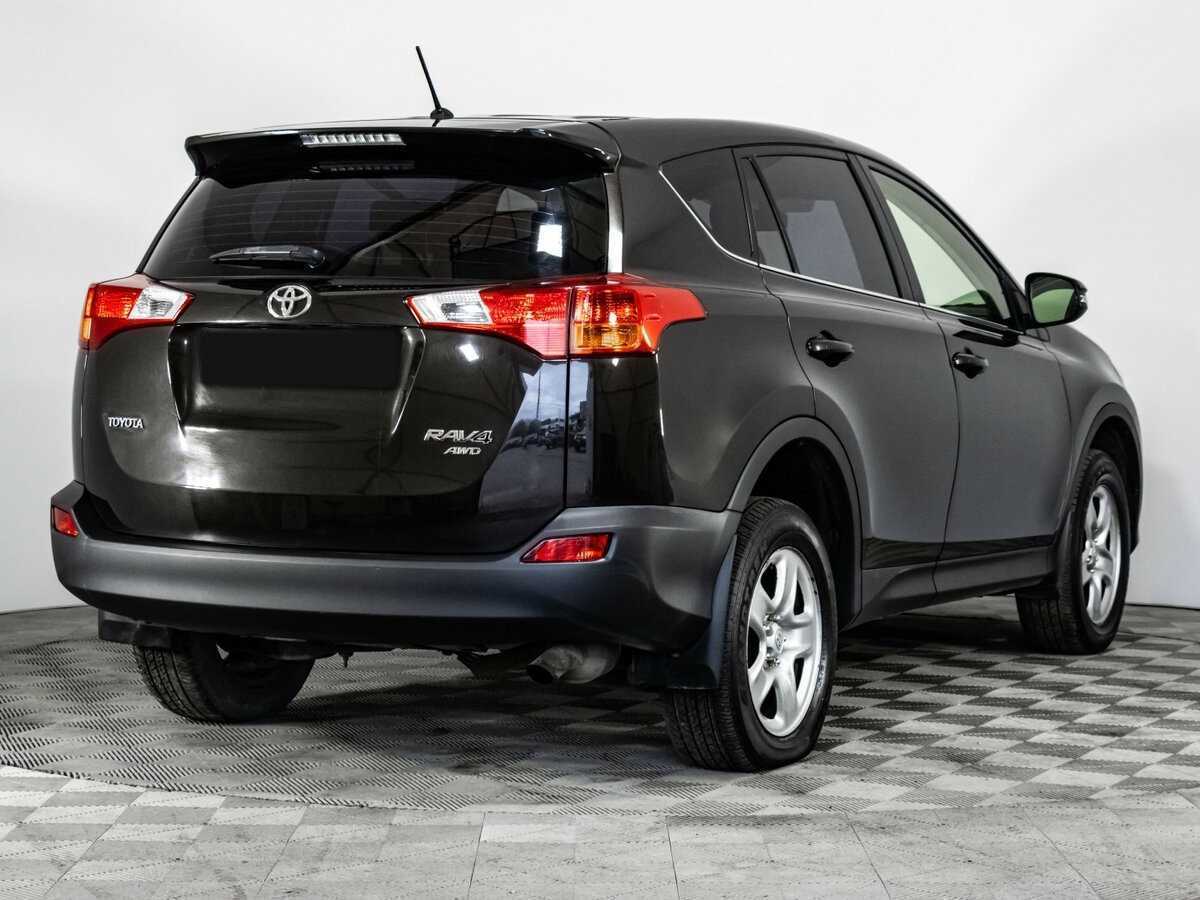 Toyota RAV4 2015 года с пробегом. Фото: #3
