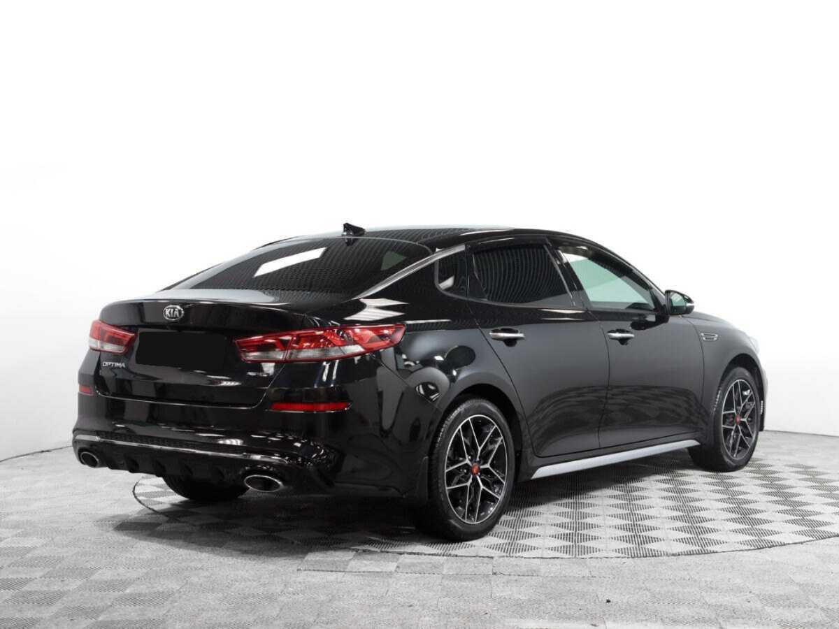 Kia Optima 2018 года с пробегом. Фото: #3