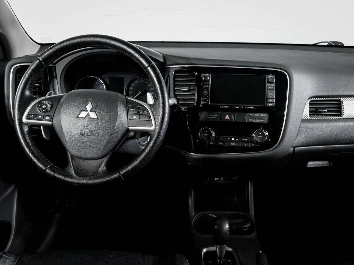 Mitsubishi Outlander 2012 года с пробегом. Фото: #11