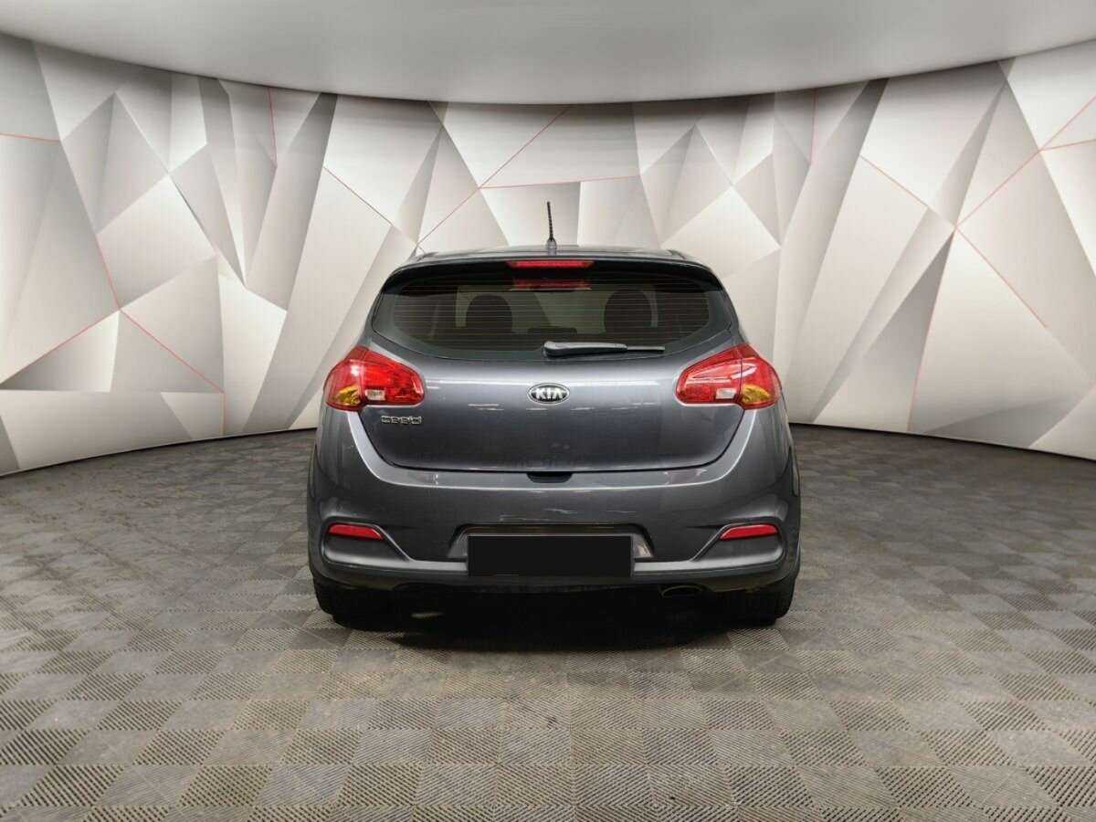 Kia Ceed 2014 года с пробегом. Фото: #7