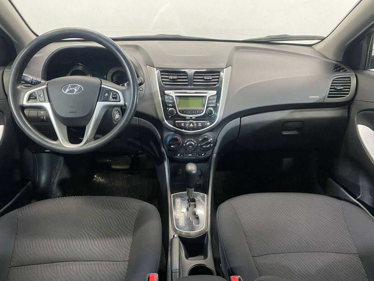 Hyundai Solaris 2012 года с пробегом. Фото: #8