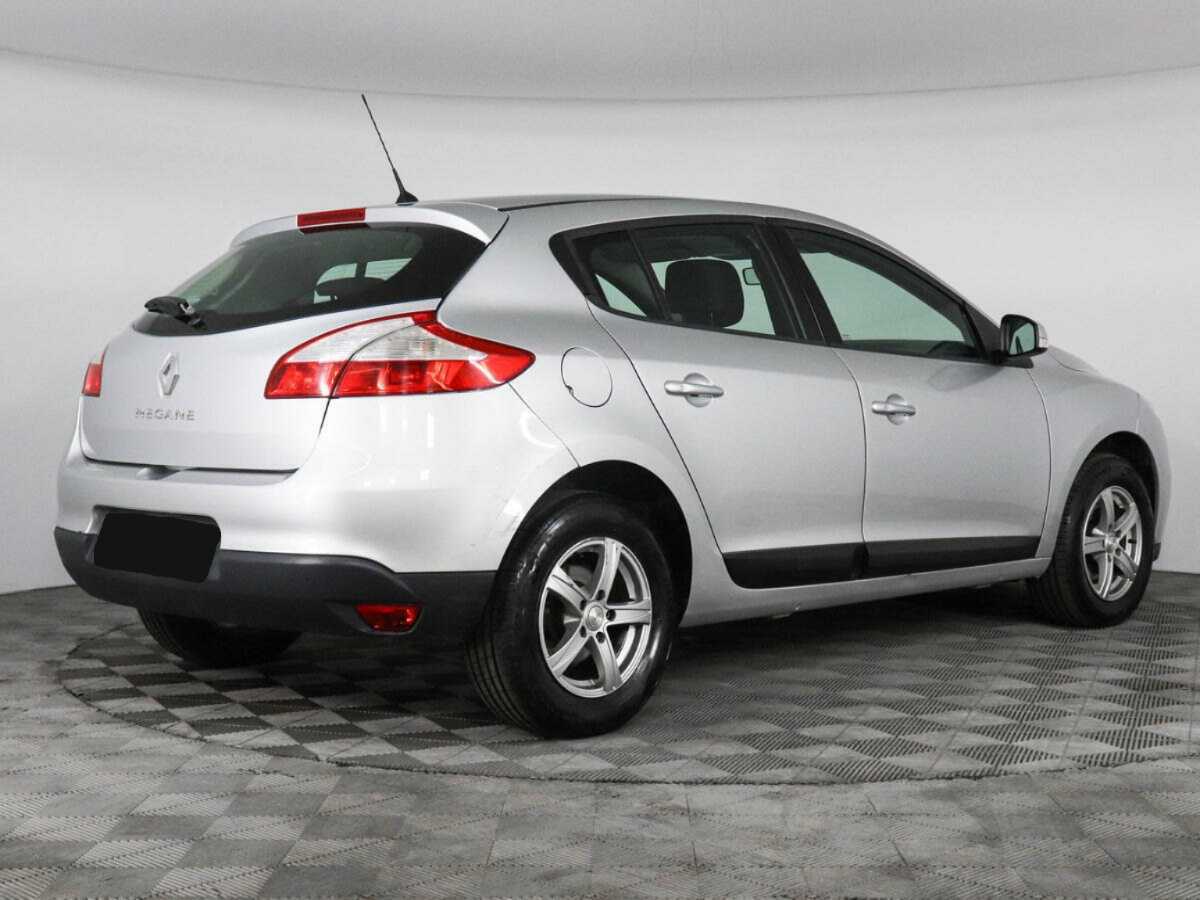 Renault Megane 2012 года с пробегом. Фото: #4