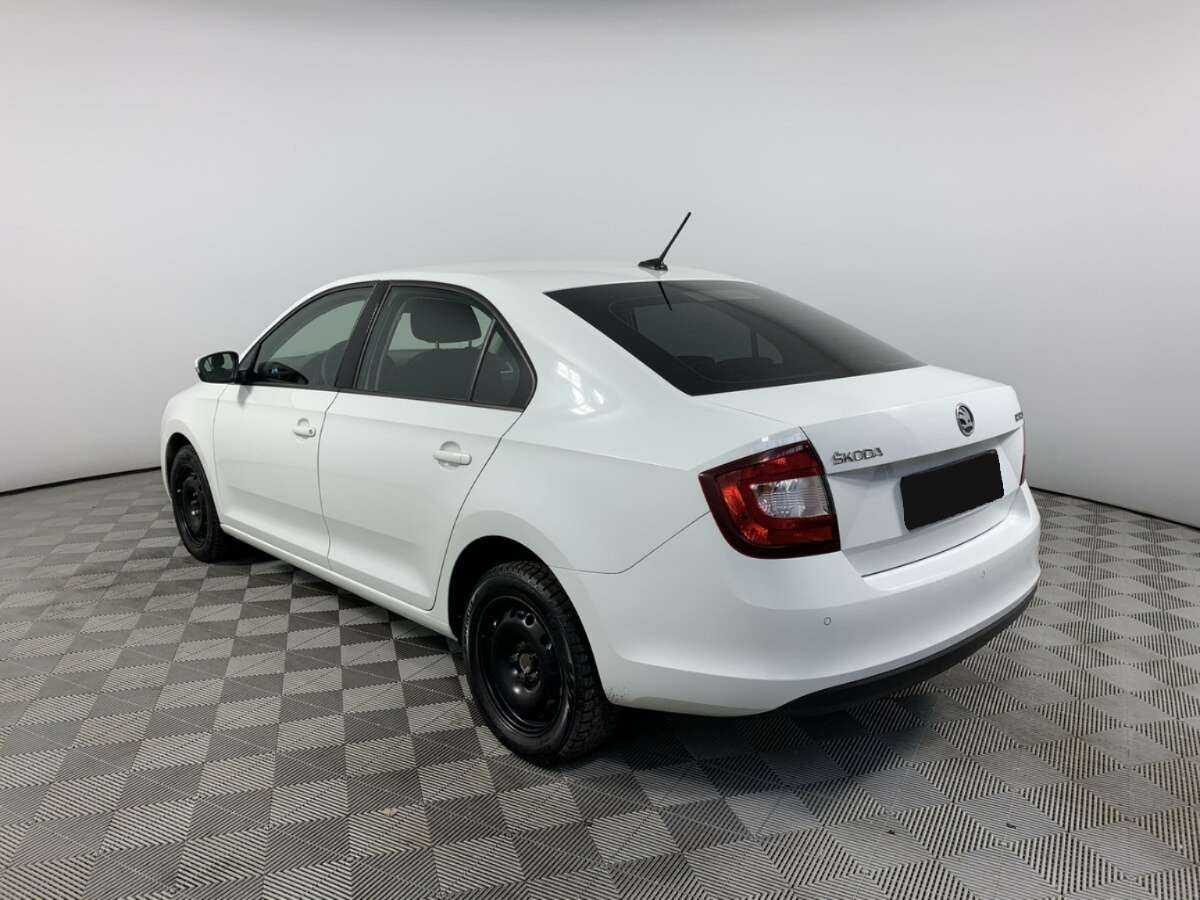 Skoda Rapid 2019 года с пробегом. Фото: #6