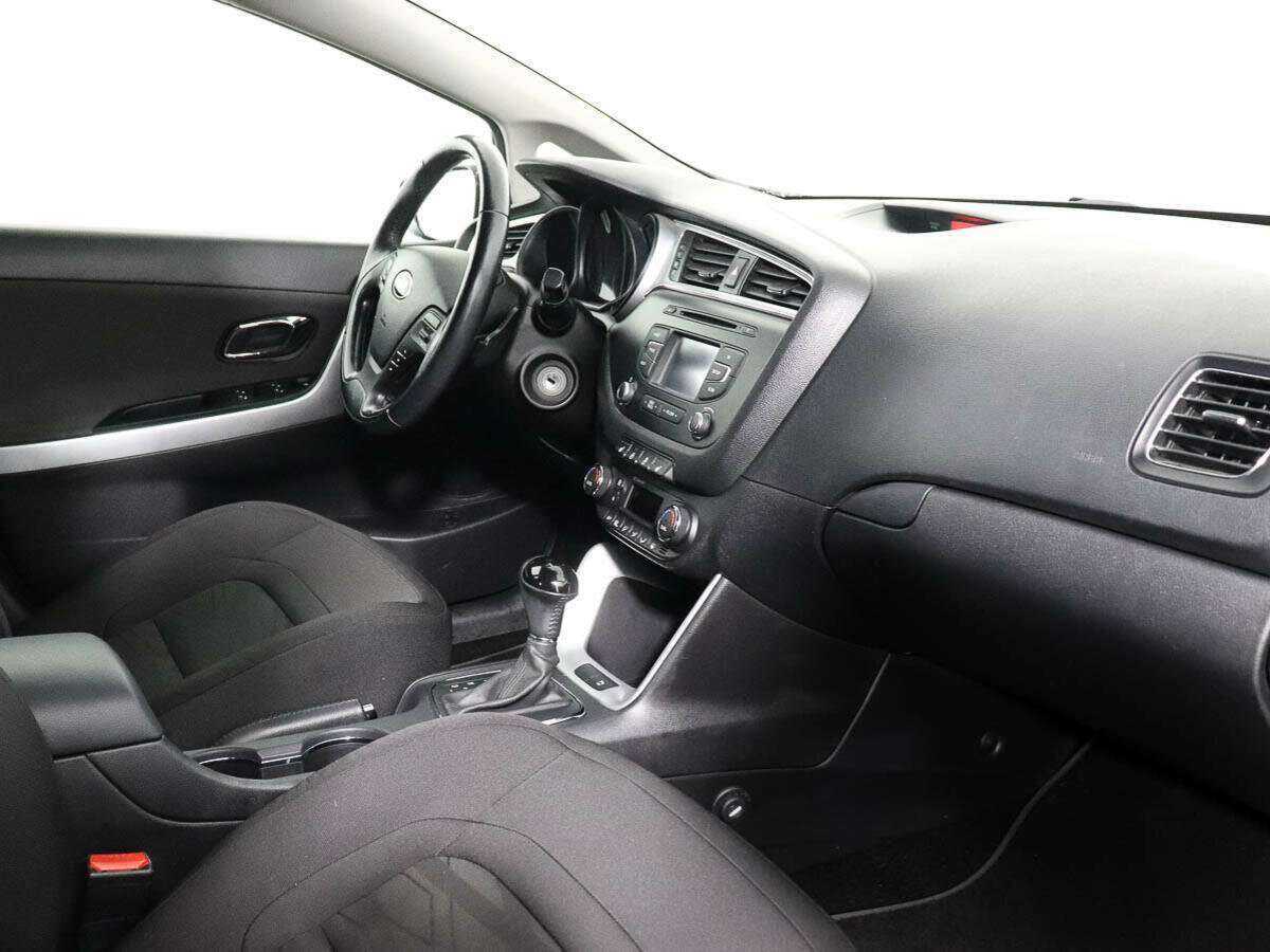 Kia Ceed 2017 года с пробегом. Фото: #5