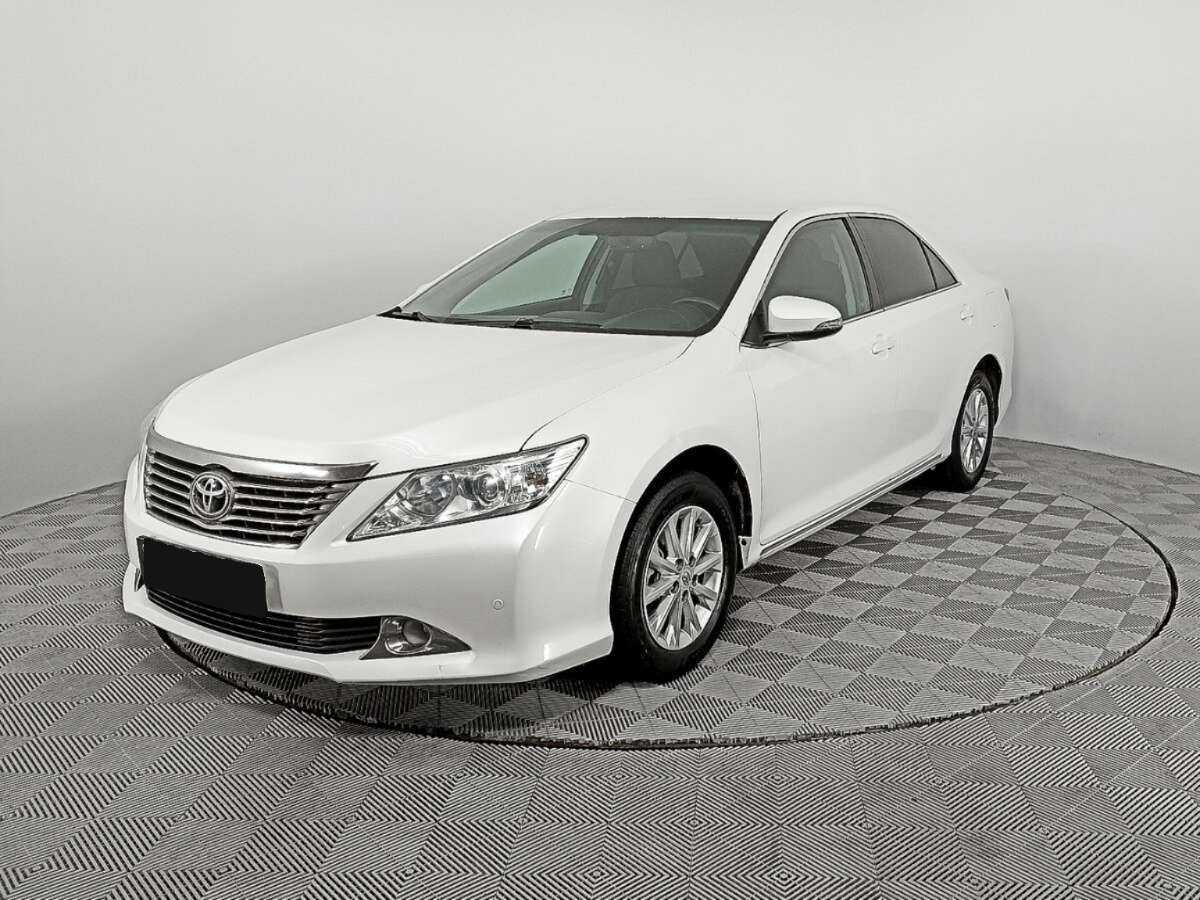 Toyota Camry 2014 года с пробегом. Фото: #0