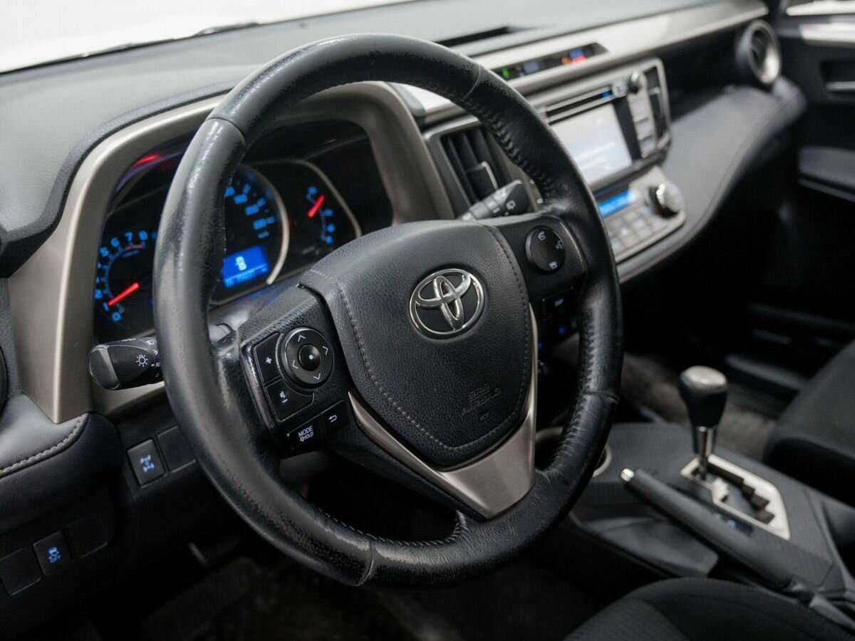 Toyota RAV4 2014 года с пробегом. Фото: #16