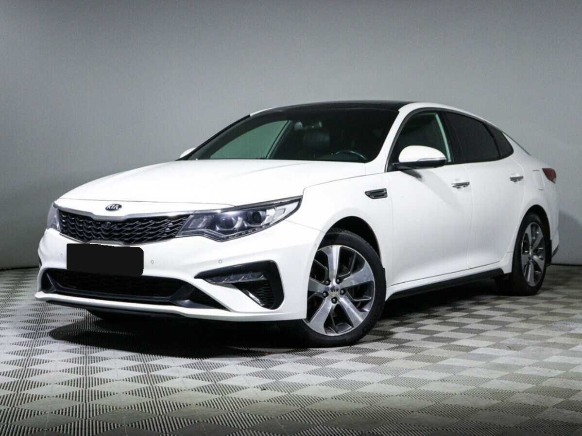 Kia Optima 2018 года с пробегом. Посмотреть фото