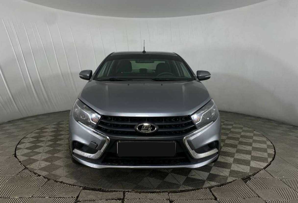 Lada (ВАЗ) Vesta 2017 года с пробегом. Фото: #1