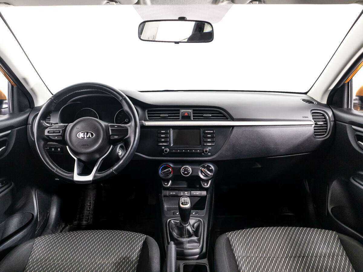 Kia Rio 2017 года с пробегом. Фото: #12