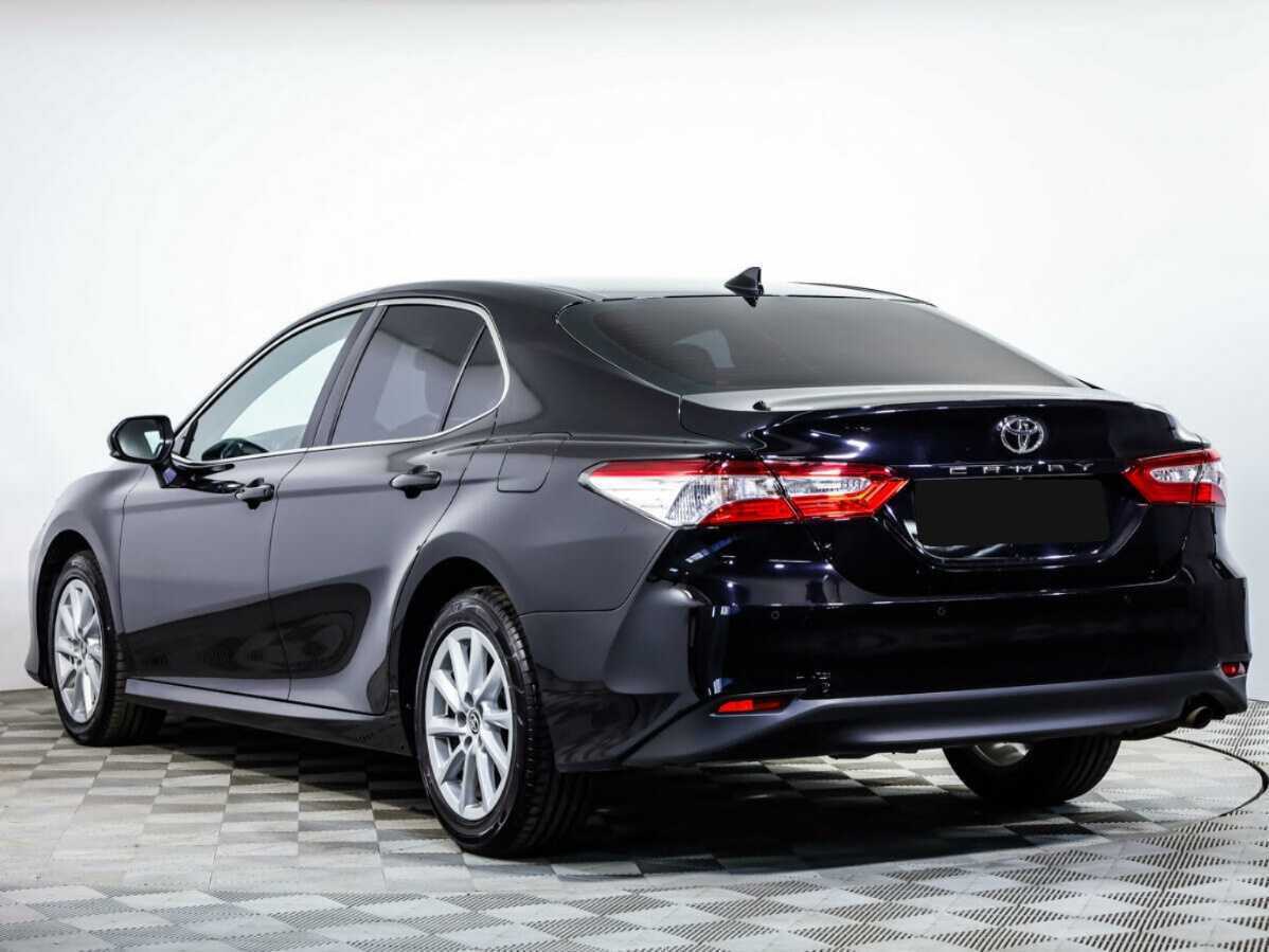 Toyota Camry 2022 года с пробегом. Фото: #5