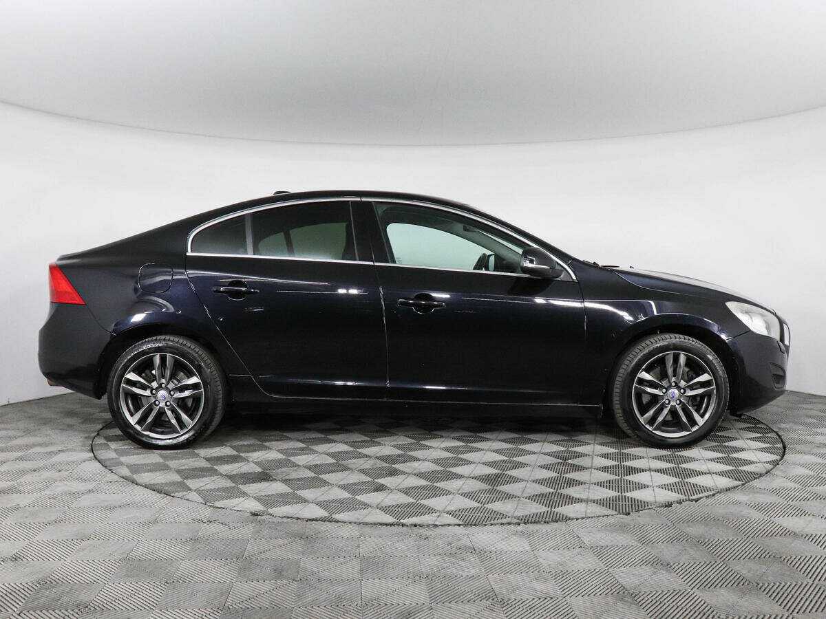 Volvo S60 2012 года с пробегом. Фото: #3