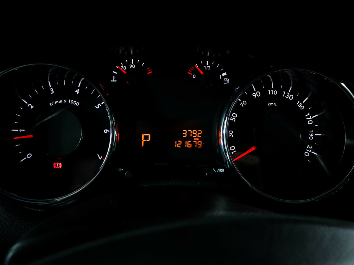 Peugeot 3008 2016 года с пробегом. Фото: #8