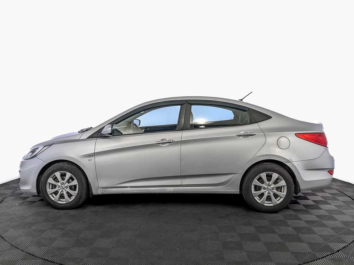 Hyundai Solaris 2012 года с пробегом. Фото: #7