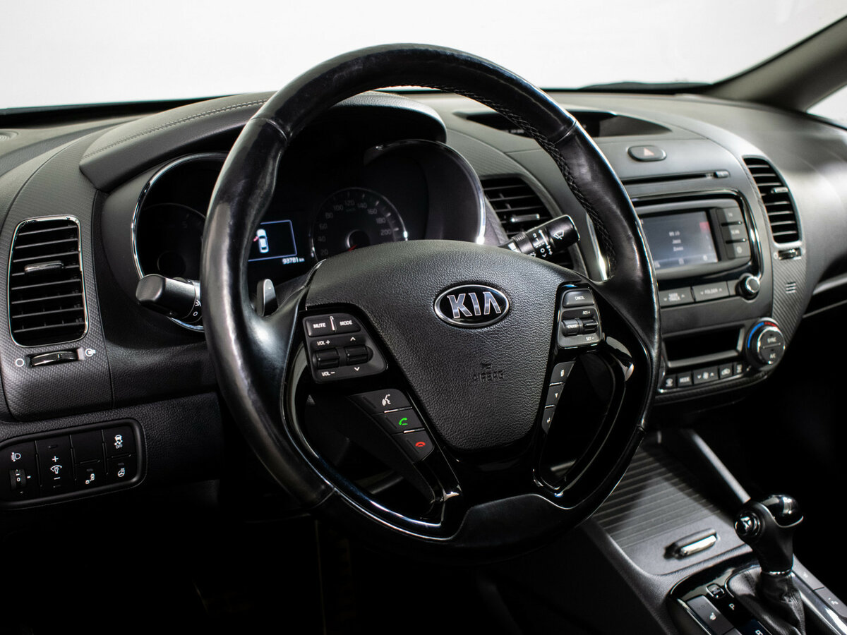 Kia Cerato 2019 года с пробегом. Фото: #12