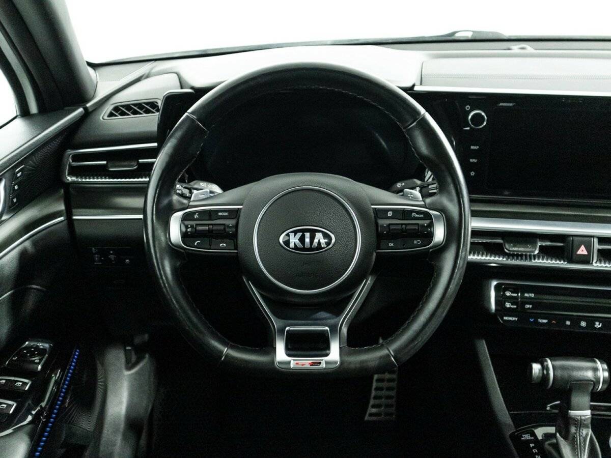 Kia K5 2021 года с пробегом. Фото: #24