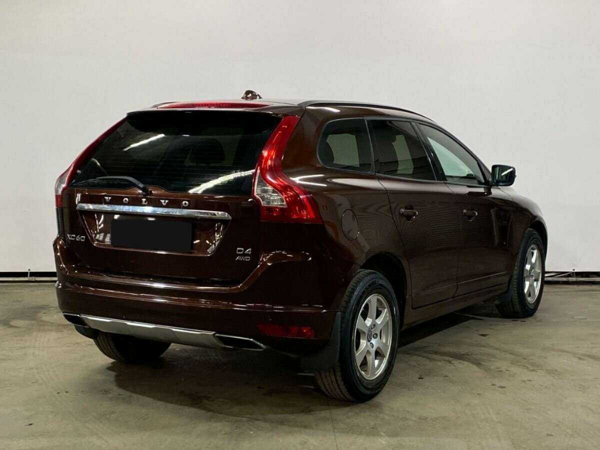 Volvo XC60 2013 года с пробегом. Фото: #4